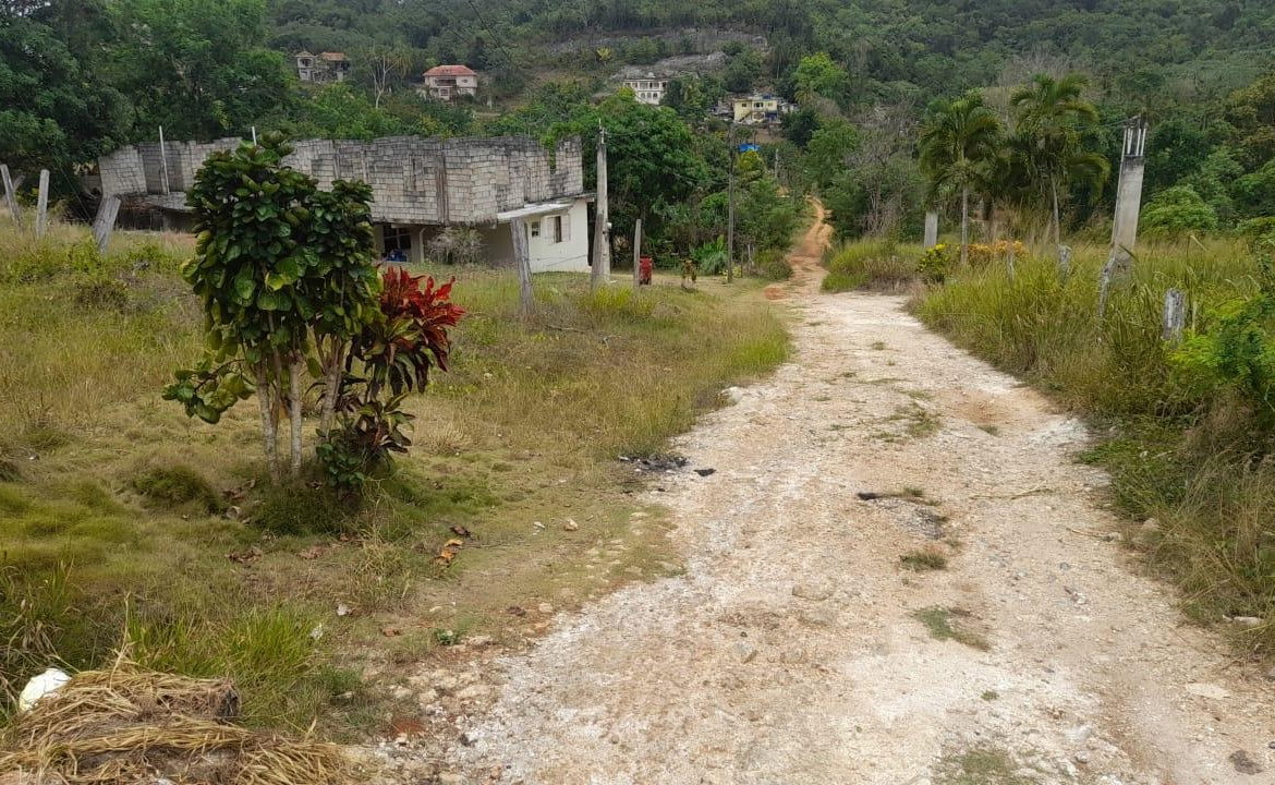 Tenth image of Aberdeen Huntley in Aberdeen Heights, St. Ann, Jamaica - property is For Sale