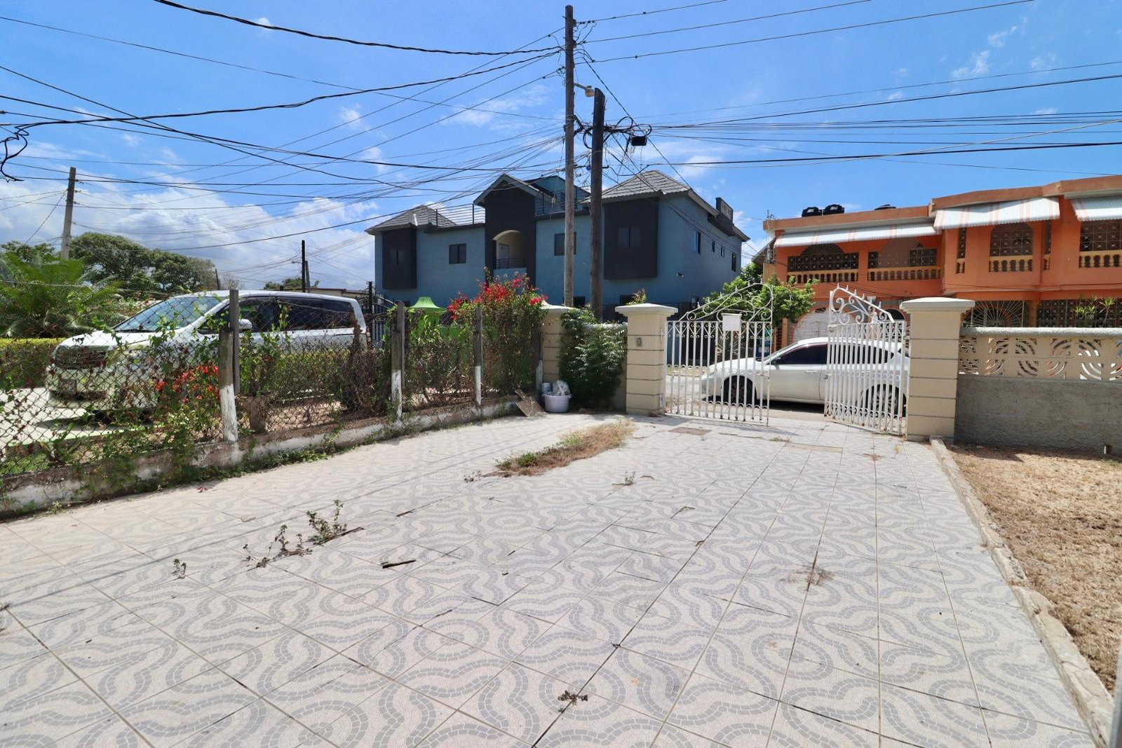 Fourth image of 125 Andra Crescent, Edgewater in Bridgeport, St. Catherine, Jamaica - property is For Sale