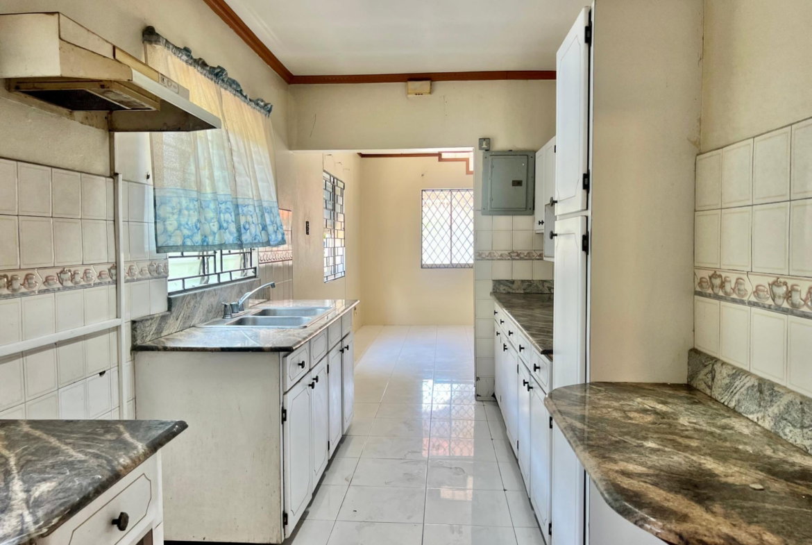 Eighth image of 125 Andra Crescent, Edgewater in Bridgeport, St. Catherine, Jamaica - property is For Sale