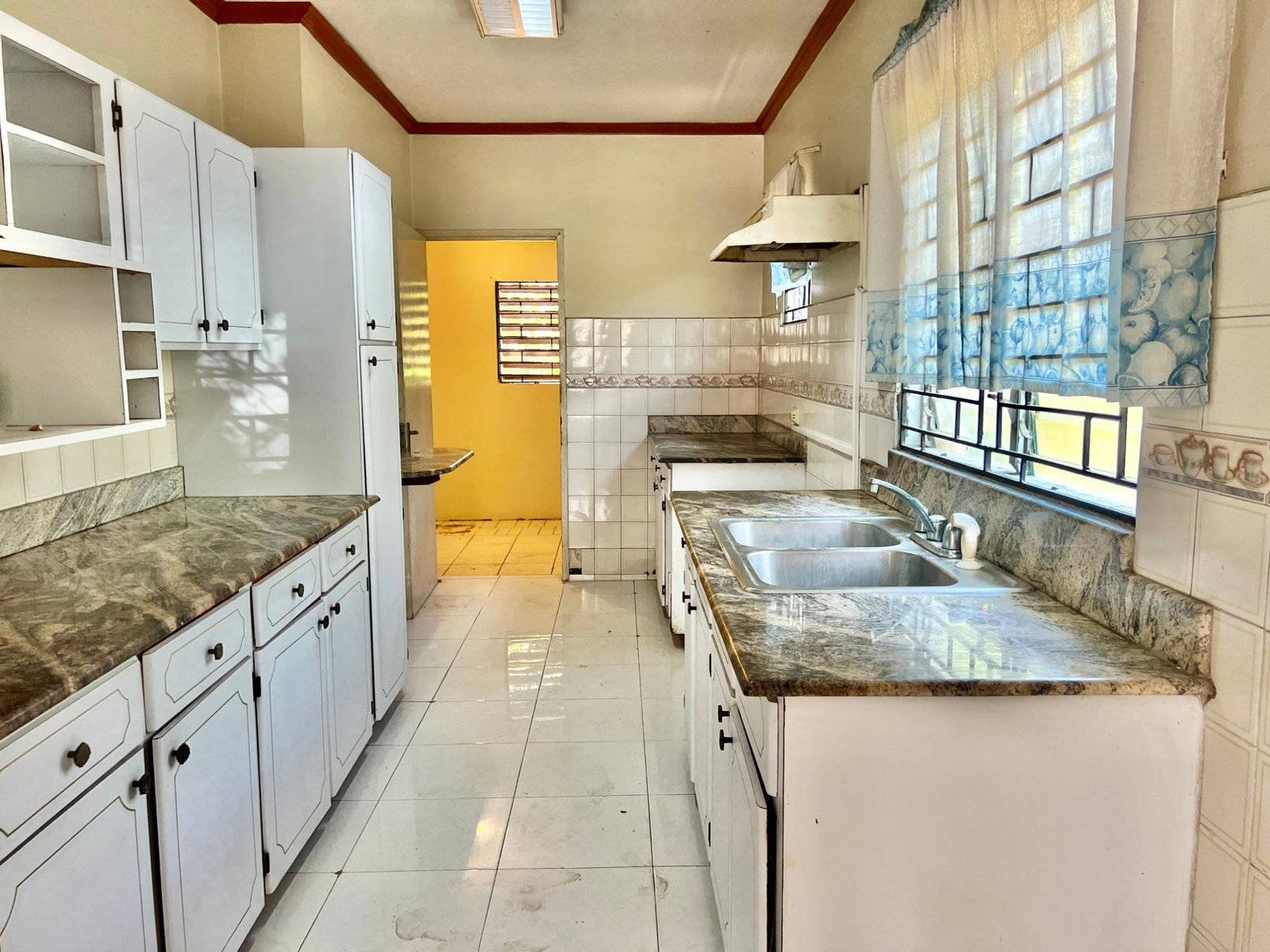 Ninth image of 125 Andra Crescent, Edgewater in Bridgeport, St. Catherine, Jamaica - property is For Sale