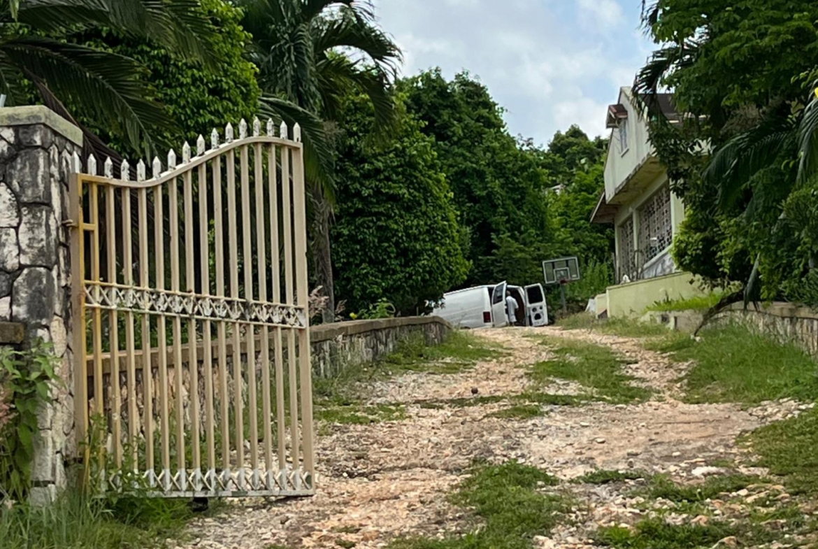 Second image of 9 Green Glebe Road East ki in Kingston 19, St. Andrew, Jamaica - property is For Sale