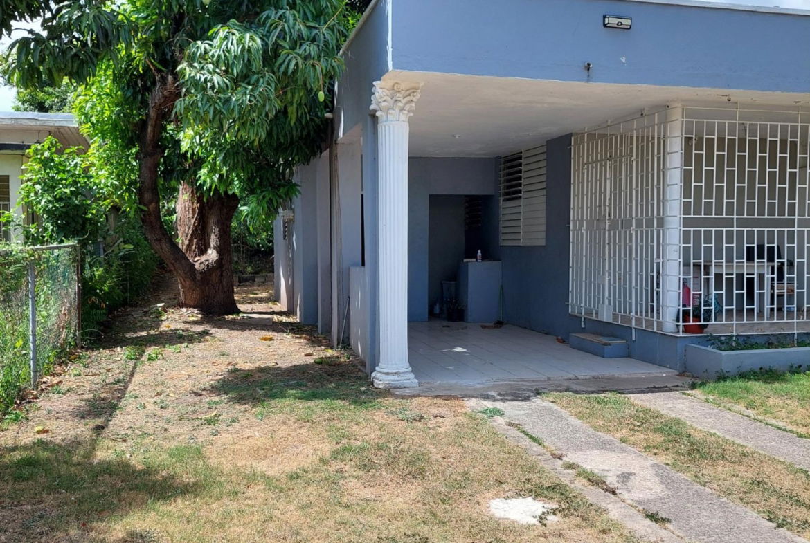 Fourth image of 4 Daisy Avenue, Mona in Kingston 6, St. Andrew, Jamaica - property is For Sale