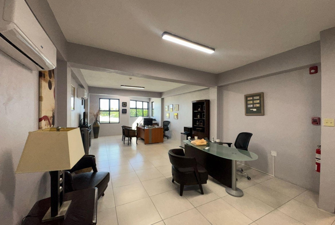 Second image of 3-5 North Avenue in Kingston 5, St. Andrew, Jamaica - property is For Rent