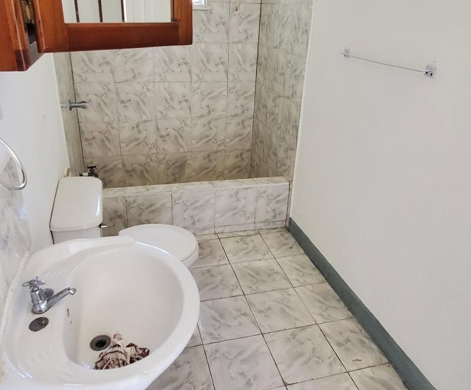 Tenth image of Denbigh Crescent/may Pen in Denbigh, Clarendon, Jamaica - property is For Rent