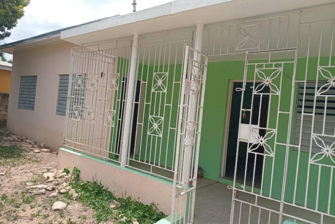 Fifth image of 22 Toronto Drive in Spanish Town, St. Catherine, Jamaica - property is For Sale