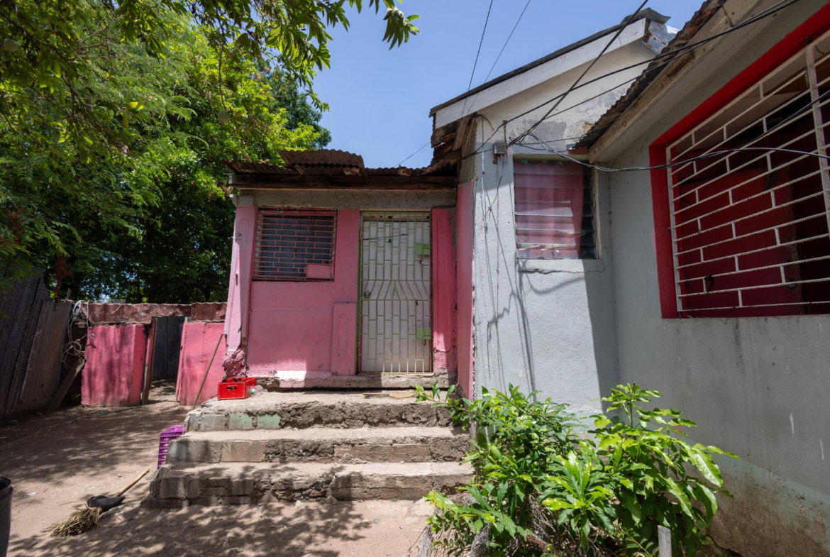 Sixth image of 7 Rollington Avenue in Kingston 2, Kingston, Jamaica - property is For Sale