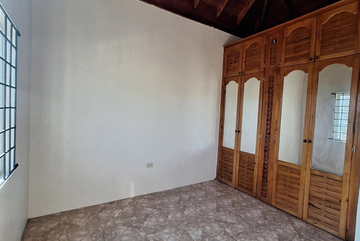 Fourteenth image of 334- East Queens Park in East Queens Park, St. Catherine, Jamaica - property is For Rent