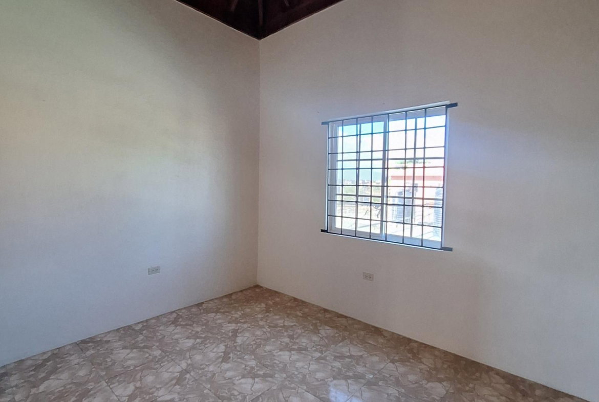 Fifteenth image of 334- East Queens Park in East Queens Park, St. Catherine, Jamaica - property is For Rent