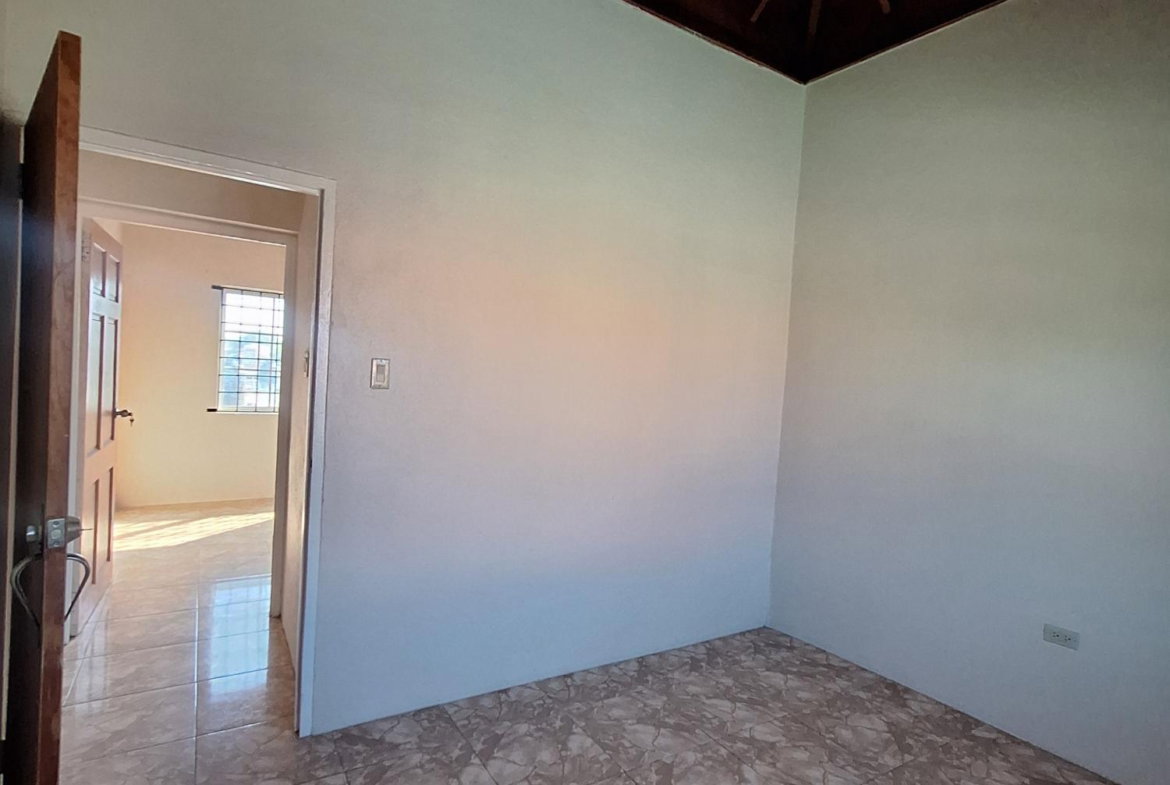 Sixteenth image of 334- East Queens Park in East Queens Park, St. Catherine, Jamaica - property is For Rent