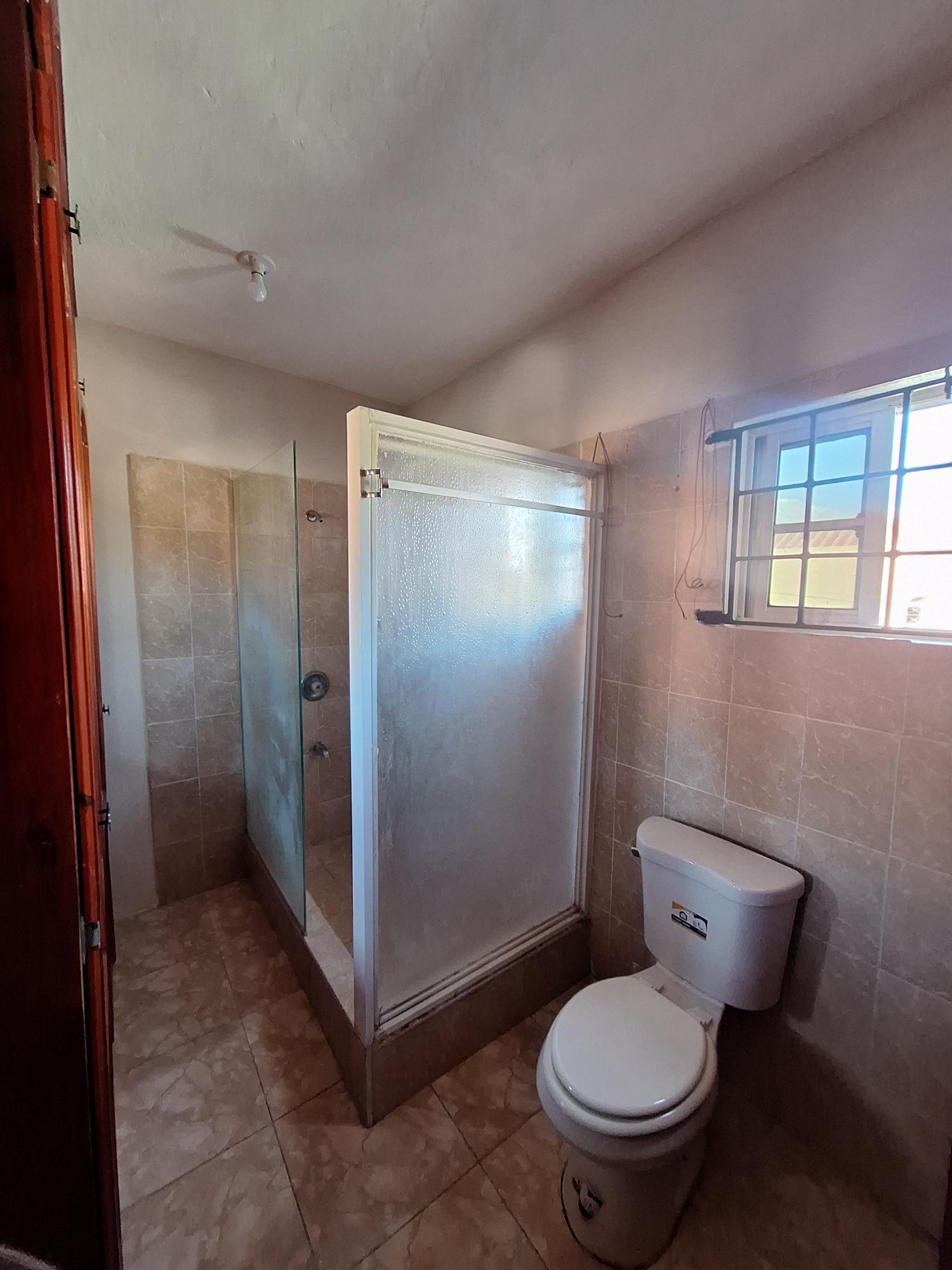 Tenth image of 334- East Queens Park in East Queens Park, St. Catherine, Jamaica - property is For Rent