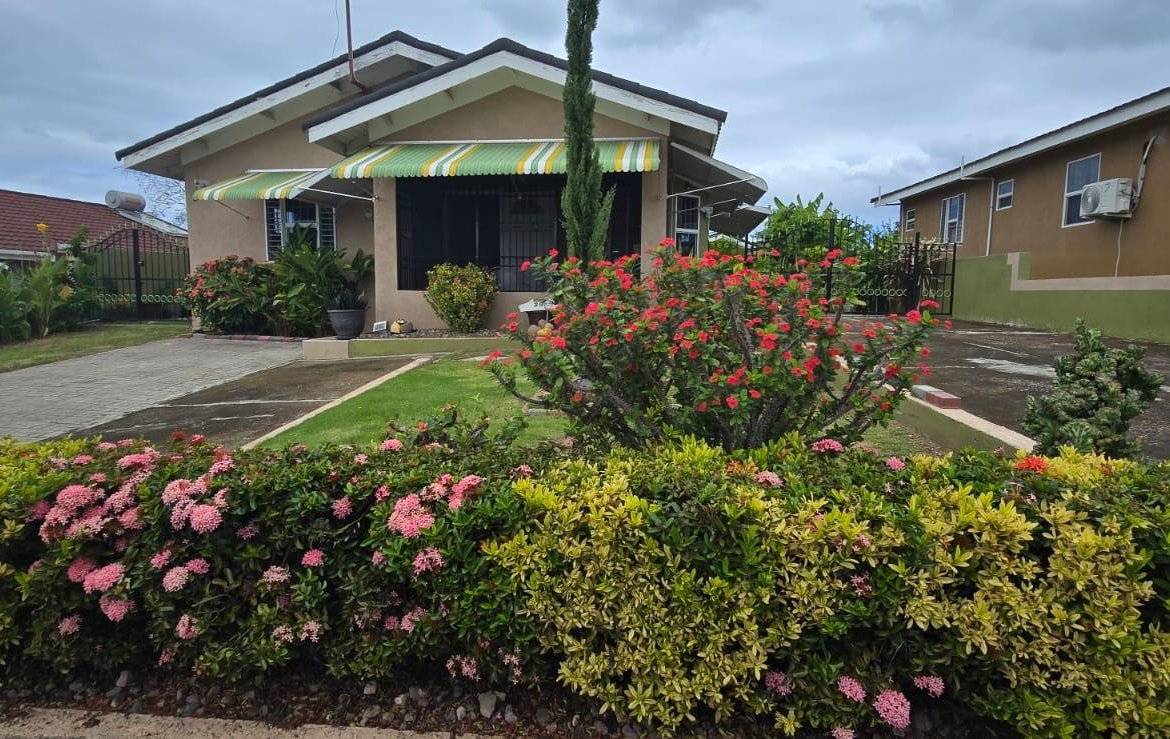 Second image of 292 Hibiscus Avenue Stonebroo in STONEBROOK, Trelawny, Jamaica - property is For Rent