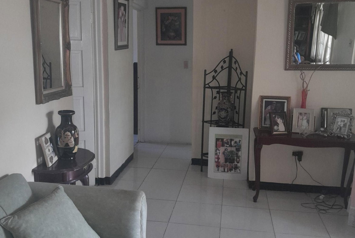 Thirteenth image of 16 Highfield Close in Spanish Town, St. Catherine, Jamaica - property is For Sale