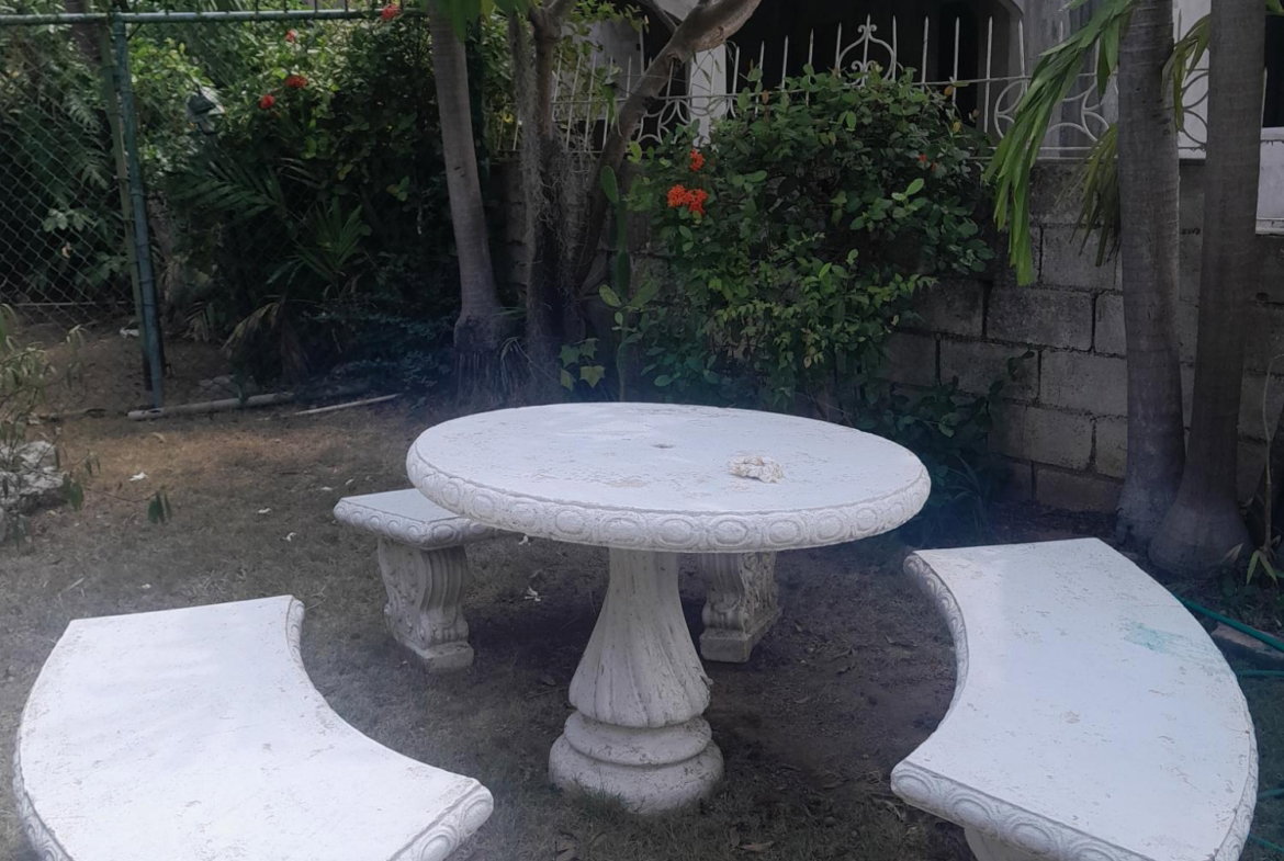 Sixth image of 16 Highfield Close in Spanish Town, St. Catherine, Jamaica - property is For Sale