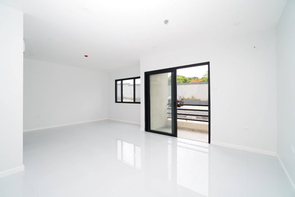First image of 107-12 Dulwich Drive in Kingston 8, St. Andrew, Jamaica - property is For Rent