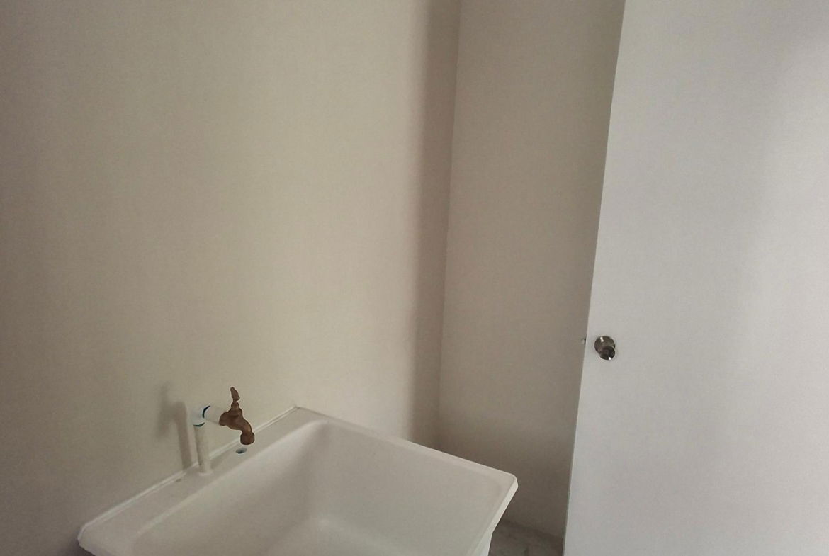 Fourth image of 590- Lilliput in Lilliput, St. James, Jamaica - property is For Rent