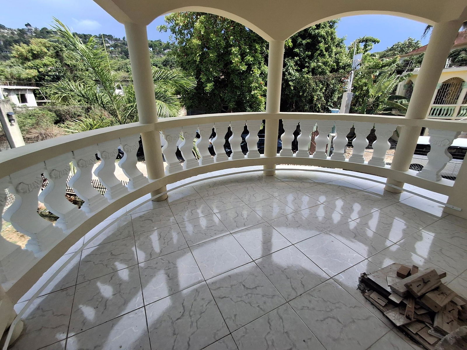 Fifth image of 590- Lilliput in Lilliput, St. James, Jamaica - property is For Rent