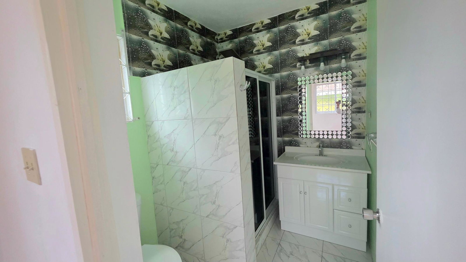 Thirteenth image of 3-490 Rhyne Park in Montego Bay, St. James, Jamaica - property is For Rent