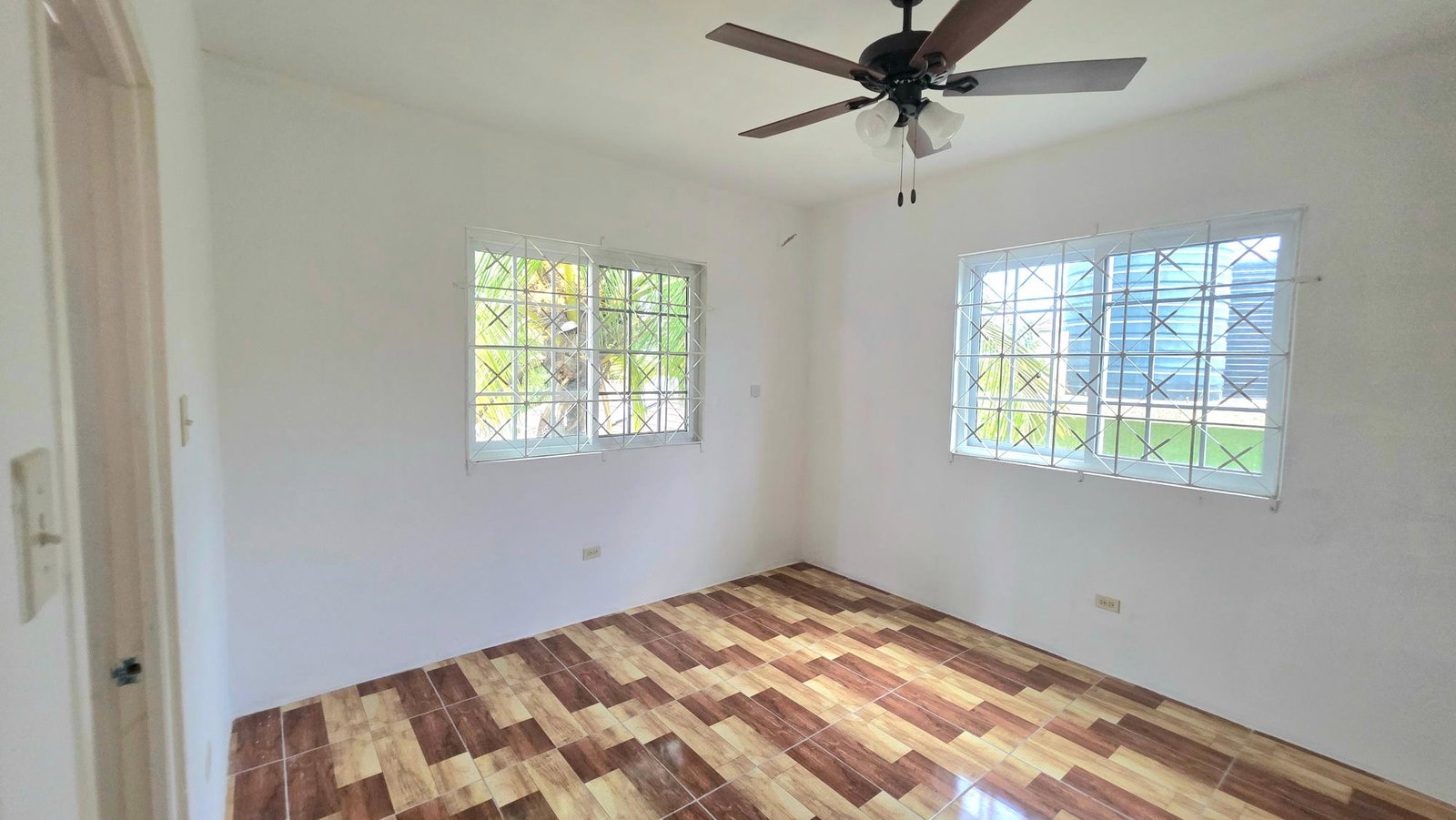Sixteenth image of 3-490 Rhyne Park in Montego Bay, St. James, Jamaica - property is For Rent