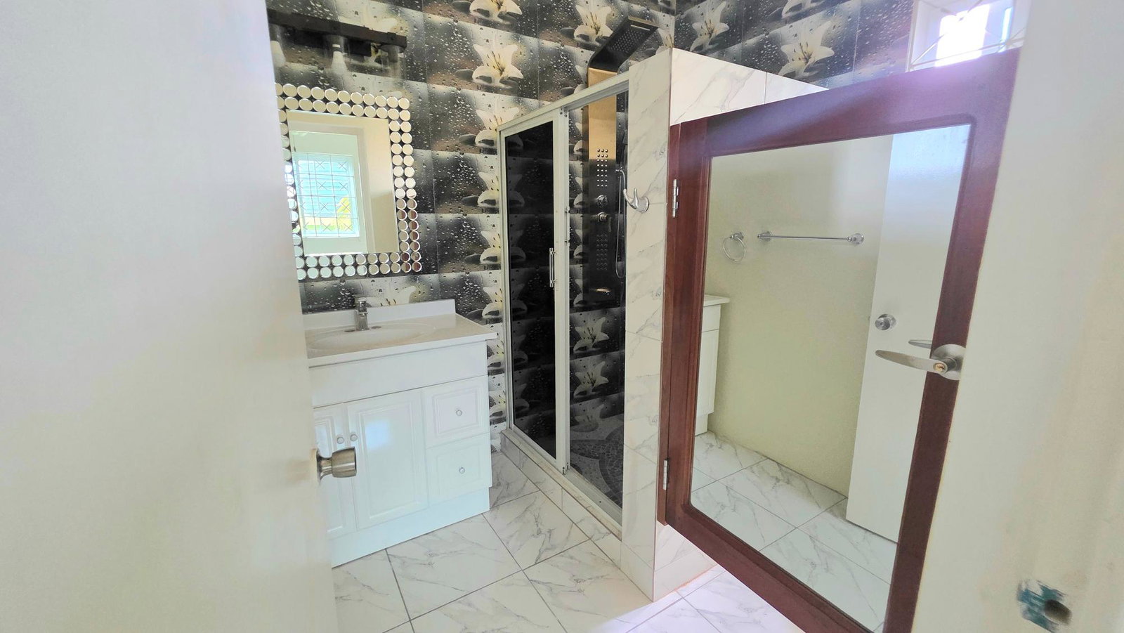 Eighteenth image of 3-490 Rhyne Park in Montego Bay, St. James, Jamaica - property is For Rent