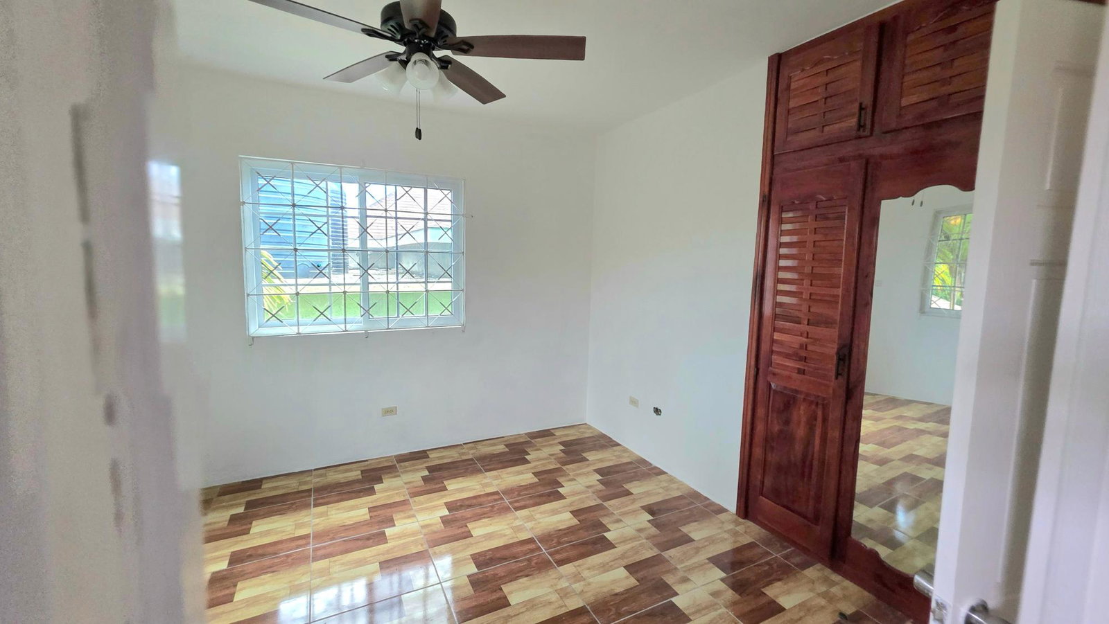 Twenty-Second image of 3-490 Rhyne Park in Montego Bay, St. James, Jamaica - property is For Rent