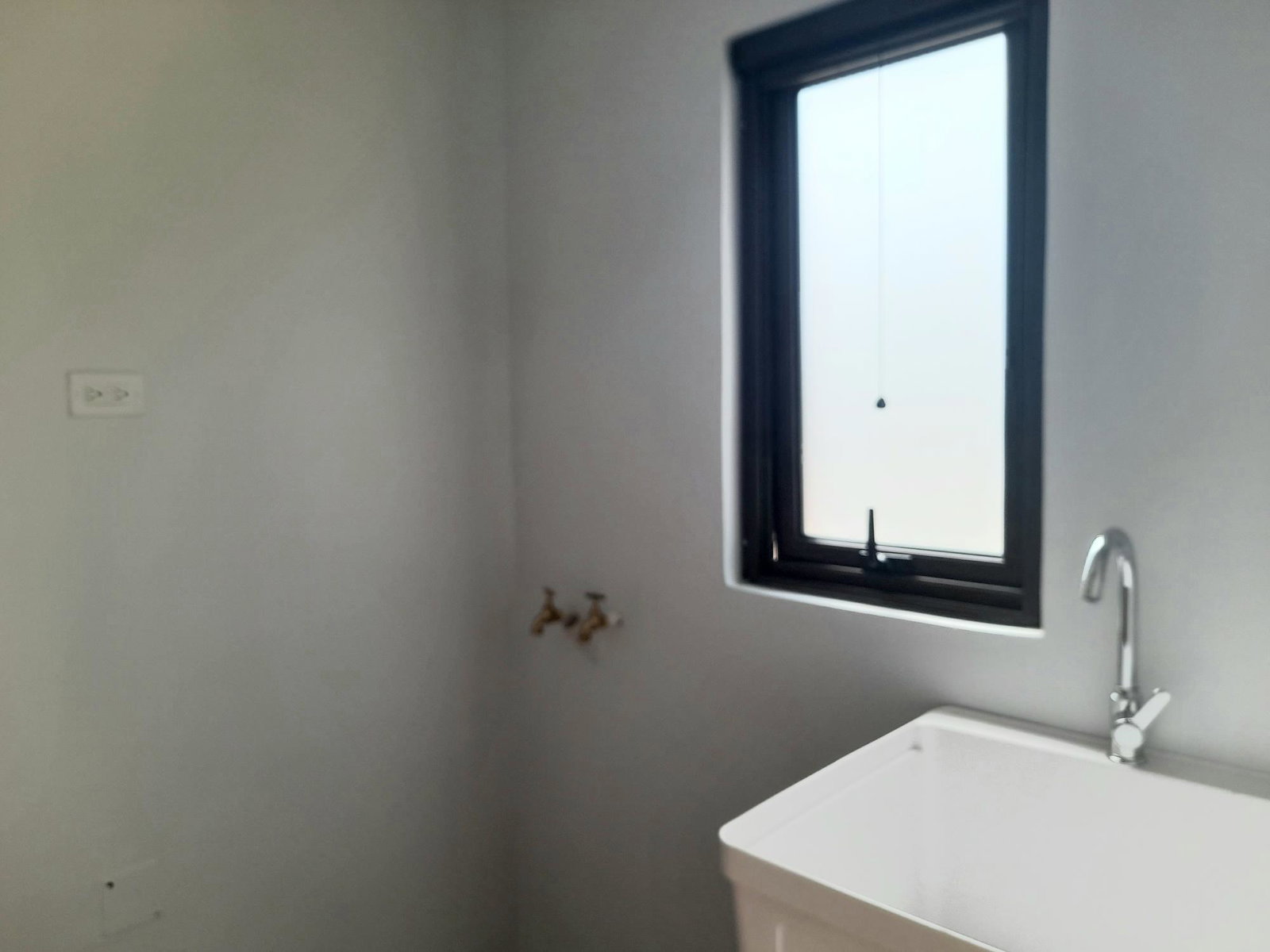 Eleventh image of 472 Oak Estates Phase 1 in Portmore Pines, St. Catherine, Jamaica - property is For Rent