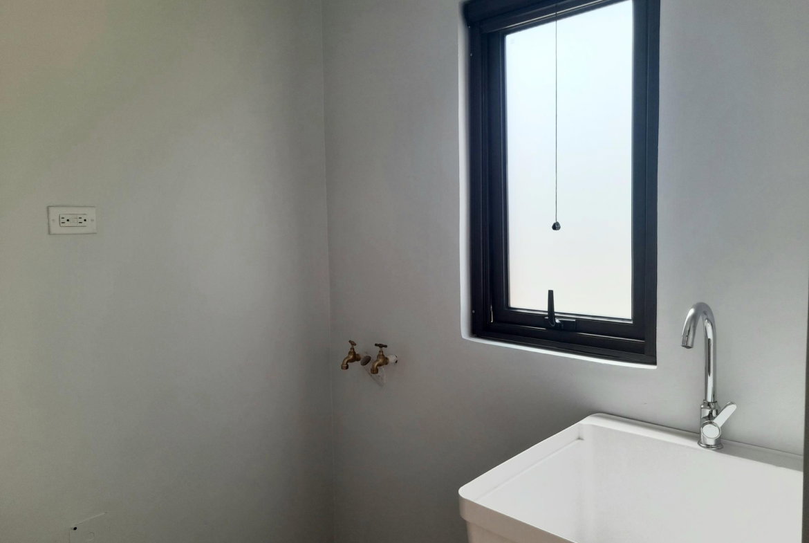 Twelfth image of 472 Oak Estates Phase 1 in Portmore Pines, St. Catherine, Jamaica - property is For Rent