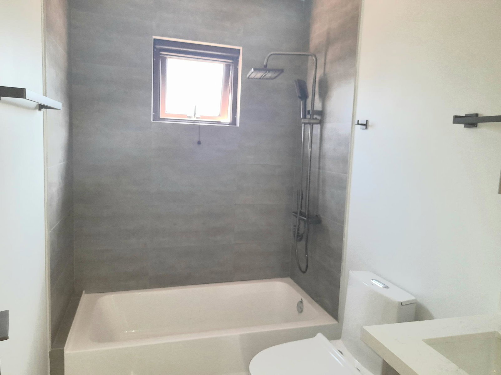 Thirteenth image of 472 Oak Estates Phase 1 in Portmore Pines, St. Catherine, Jamaica - property is For Rent