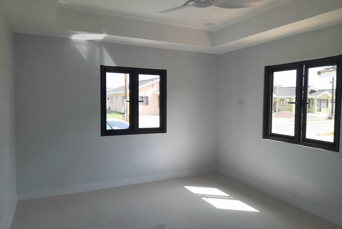 Fifteenth image of 472 Oak Estates Phase 1 in Portmore Pines, St. Catherine, Jamaica - property is For Rent