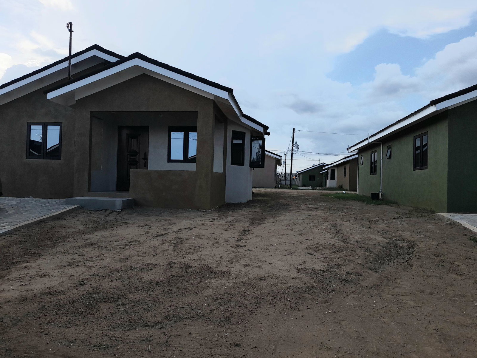 Twenty-First image of 472 Oak Estates Phase 1 in Portmore Pines, St. Catherine, Jamaica - property is For Rent