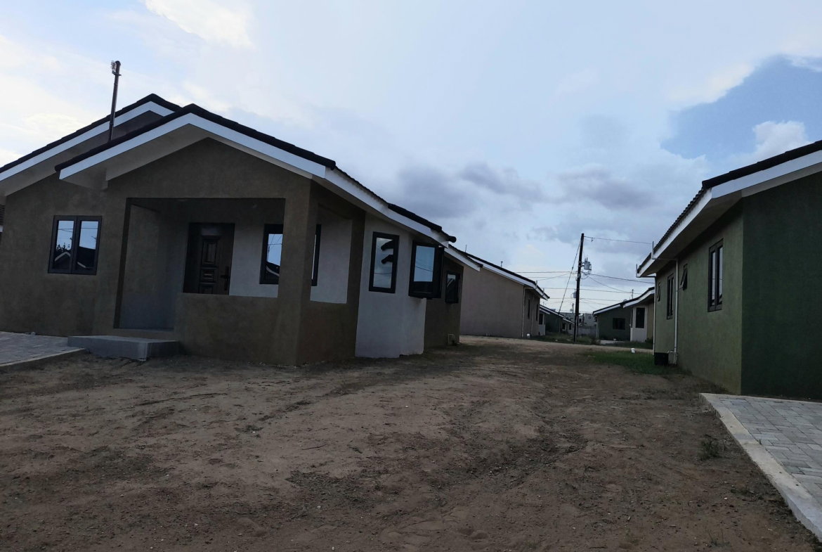 Twenty-Third image of 472 Oak Estates Phase 1 in Portmore Pines, St. Catherine, Jamaica - property is For Rent