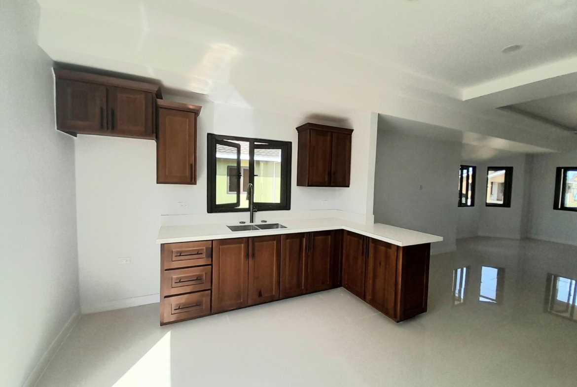 Tenth image of 472 Oak Estates Phase 1 in Portmore Pines, St. Catherine, Jamaica - property is For Rent