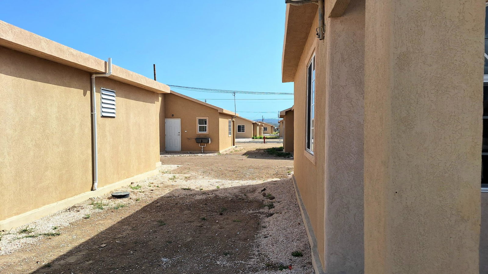 Seventh image of 32 Crimson Crescent in Phoenix Park, St. Catherine, Jamaica - property is For Rent