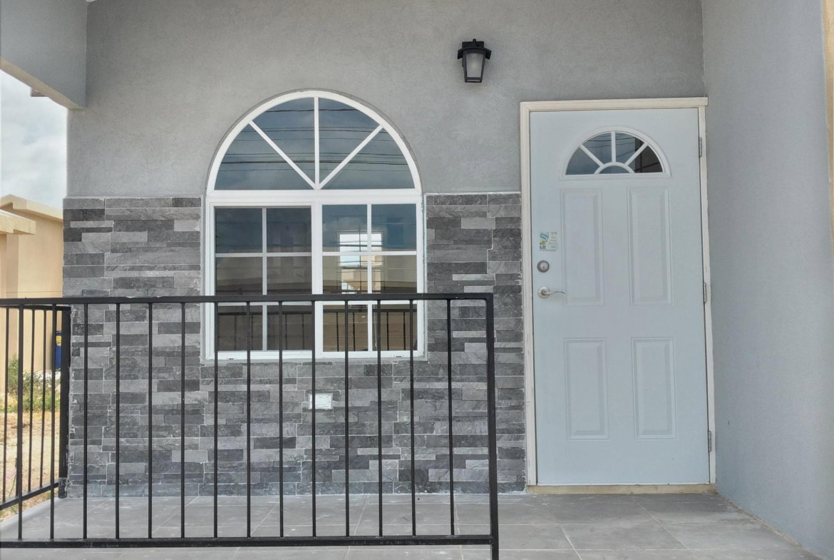 Second image of 533 Phoenix Park Village 2 in Greater Portmore, St. Catherine, Jamaica - property is For Rent