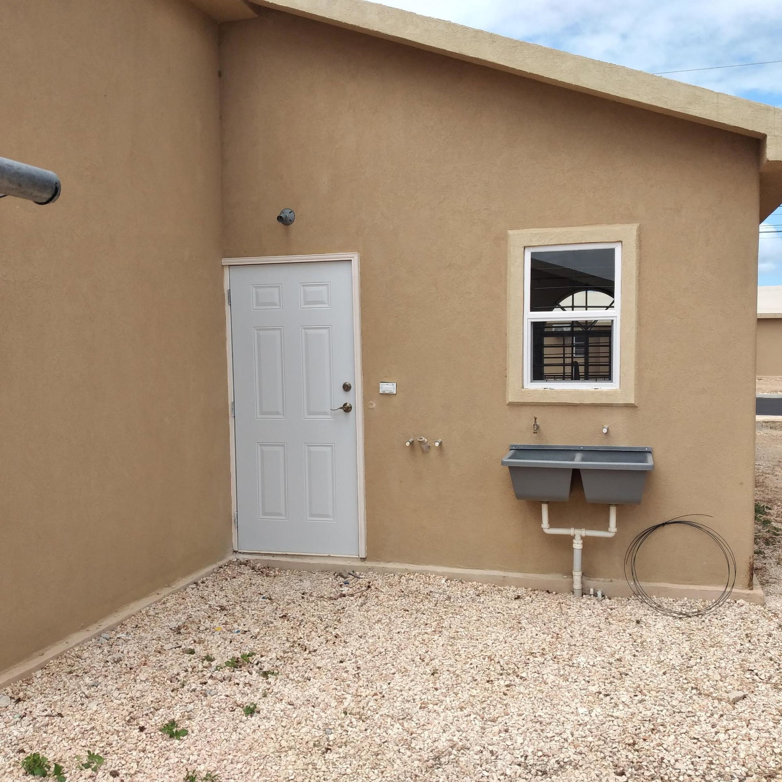 Eleventh image of 533 Phoenix Park Village 2 in Greater Portmore, St. Catherine, Jamaica - property is For Rent