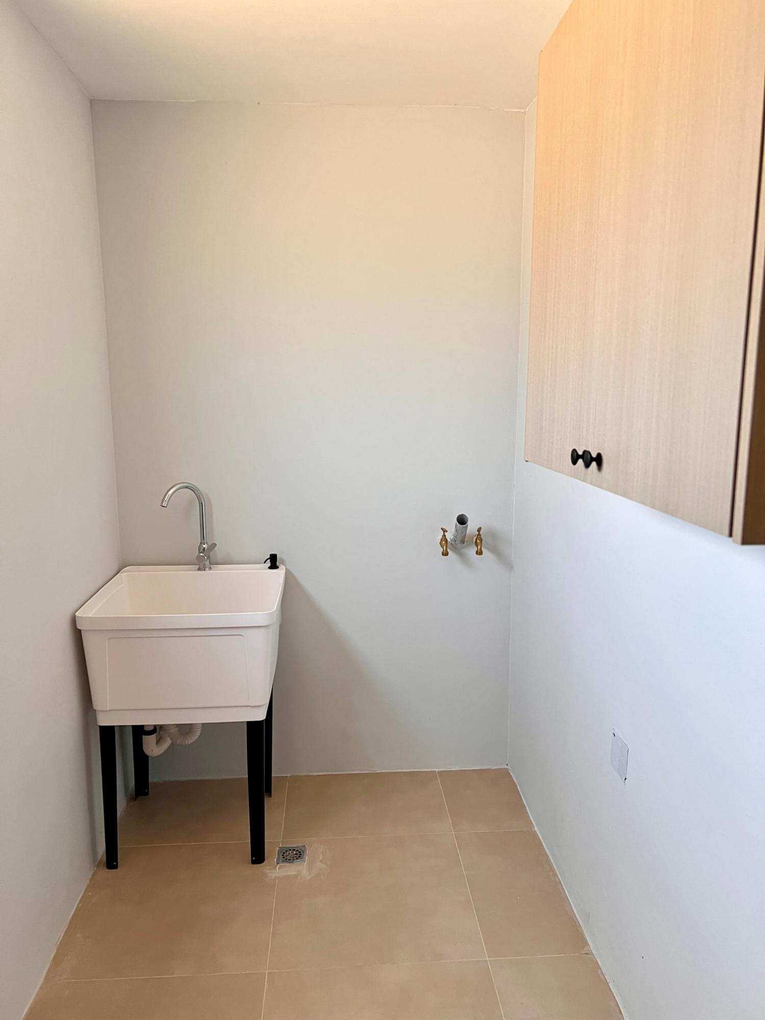 Seventh image of 196 Oak Estate in Greater Portmore, St. Catherine, Jamaica - property is For Rent