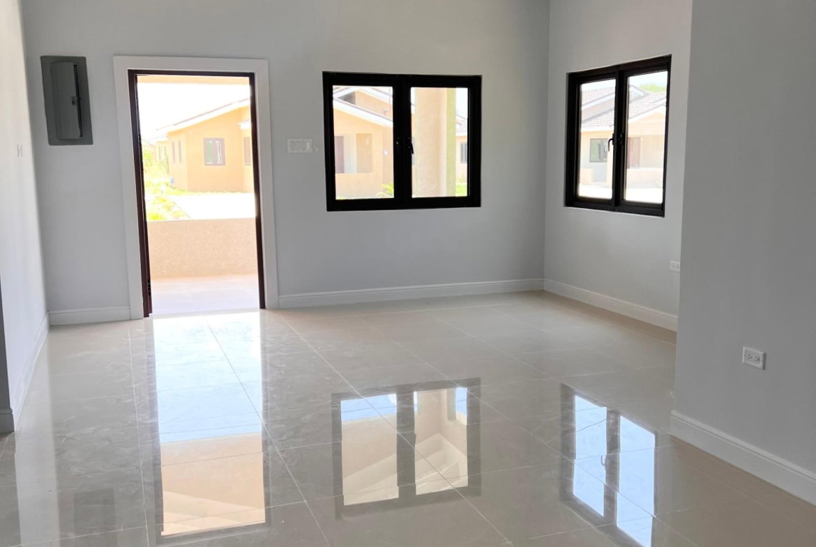 Ninth image of 196 Oak Estate in Greater Portmore, St. Catherine, Jamaica - property is For Rent