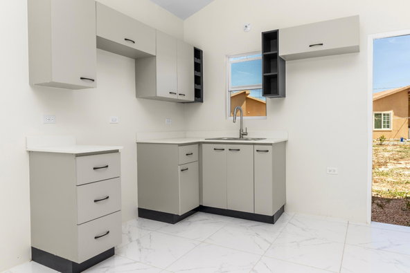 Fifth image of Phoenix Park Villiage Pha in Phoenix Park, St. Catherine, Jamaica - property is For Rent