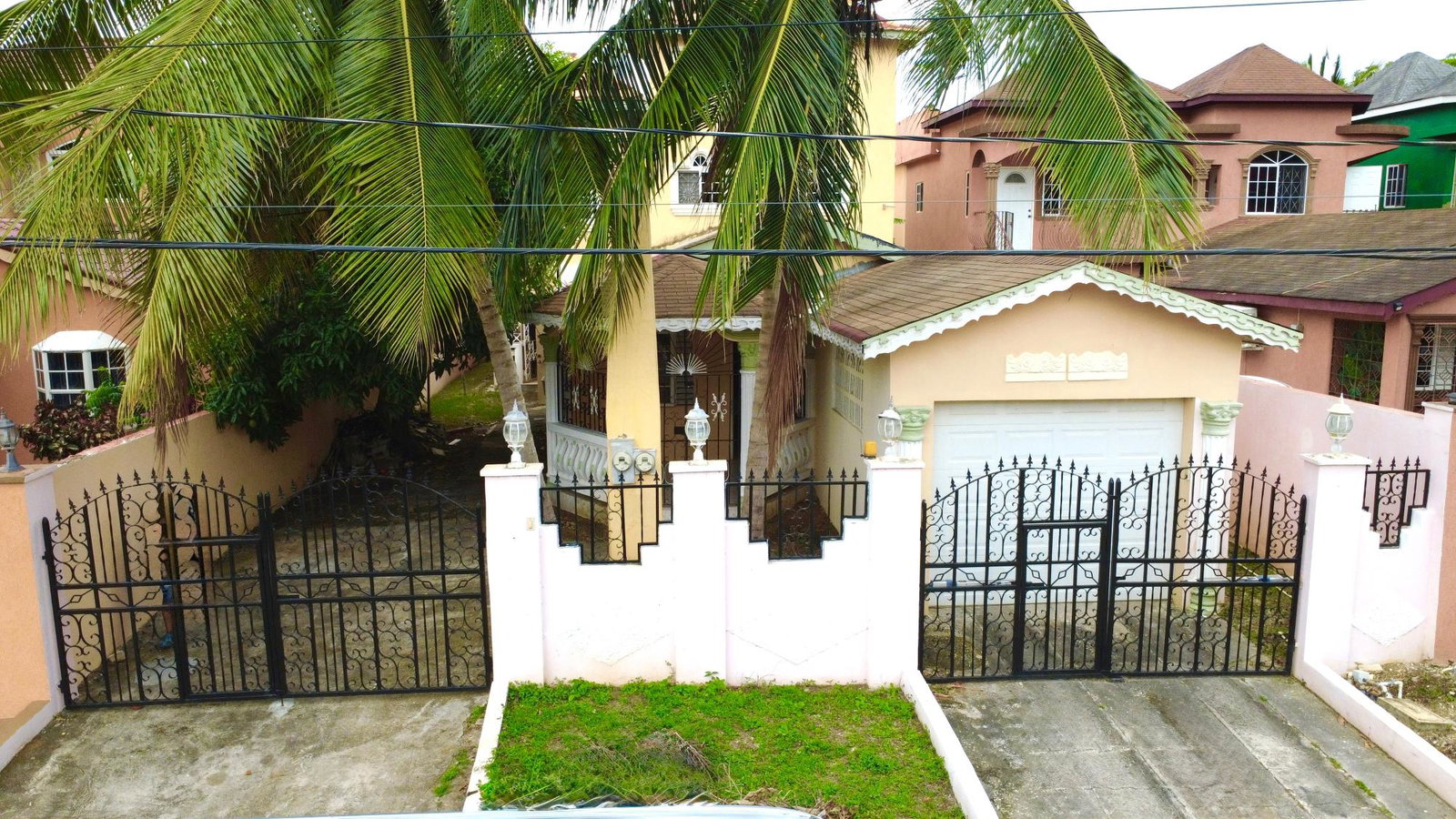 First image of 830- Abalone Circle Bogue Vill in Bogue Village, St. James, Jamaica - property is For Sale