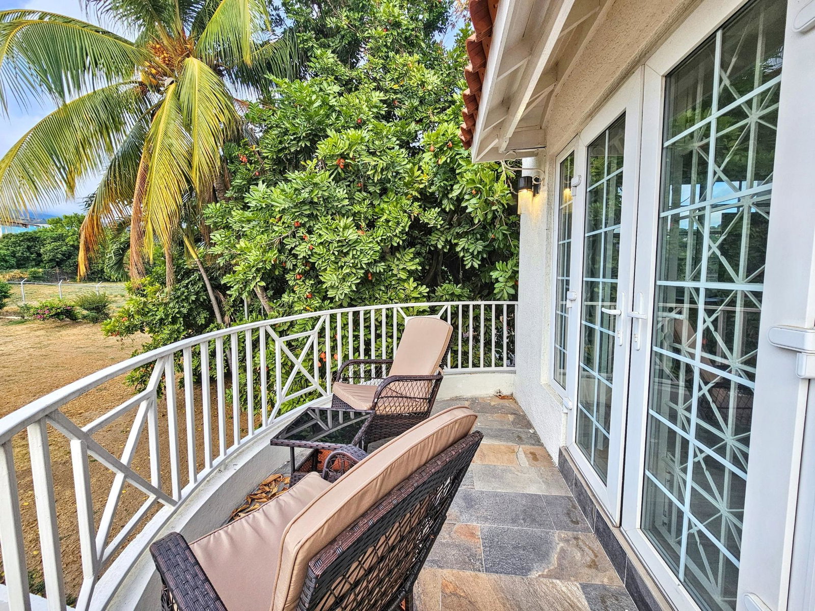 Charming-2-Bedroom-Detached-House-for-Rent-in-Kingstons-Golden-Triangle Fifteenth image of 7- 2 Tyndhurst Avenue in Kingston 6, St. Andrew, Jamaica - property is For Rent