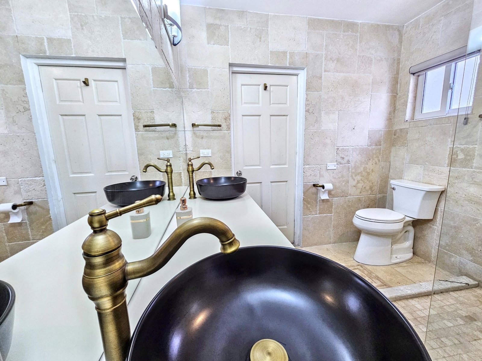 Charming-2-Bedroom-Detached-House-for-Rent-in-Kingstons-Golden-Triangle Eighteenth image of 7- 2 Tyndhurst Avenue in Kingston 6, St. Andrew, Jamaica - property is For Rent