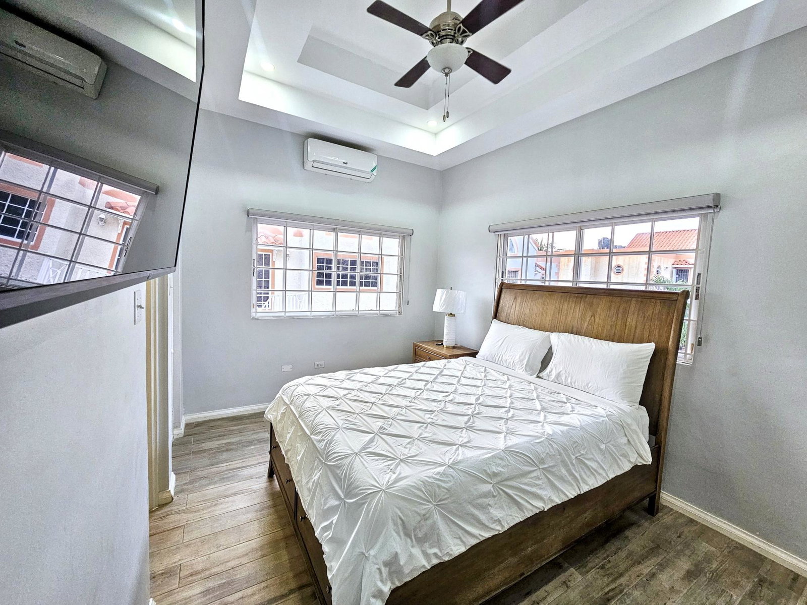 Charming-2-Bedroom-Detached-House-for-Rent-in-Kingstons-Golden-Triangle Ninth image of 7- 2 Tyndhurst Avenue in Kingston 6, St. Andrew, Jamaica - property is For Rent