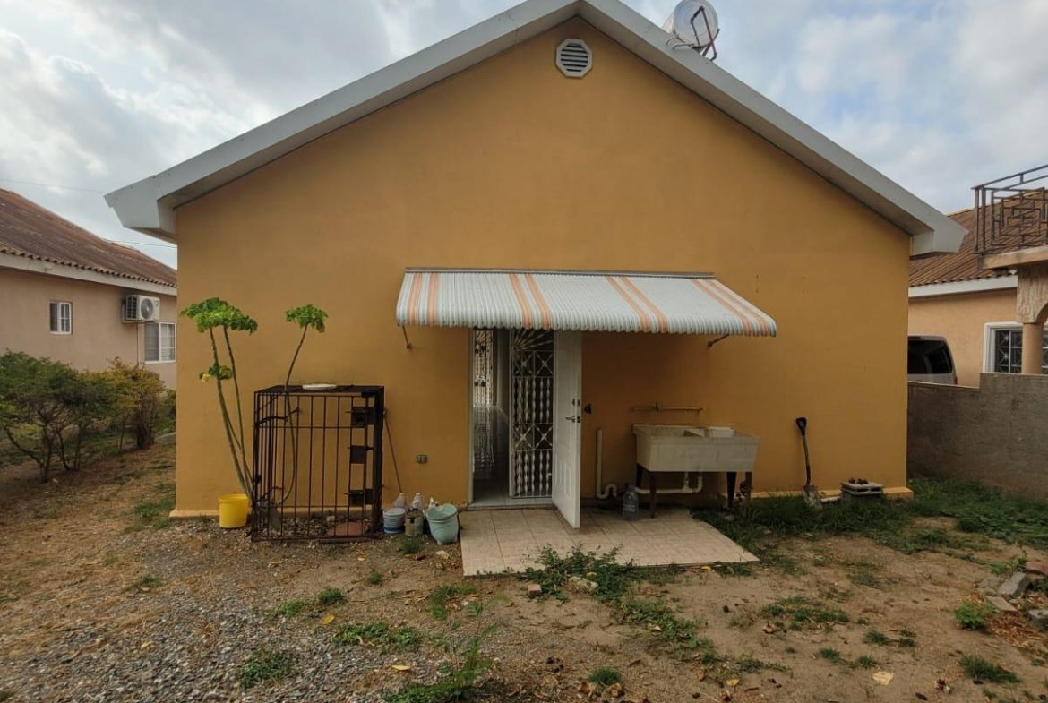 Fourth image of 43 b` Caribbean Estate in Caribbean Estates, St. Catherine, Jamaica - property is For Rent