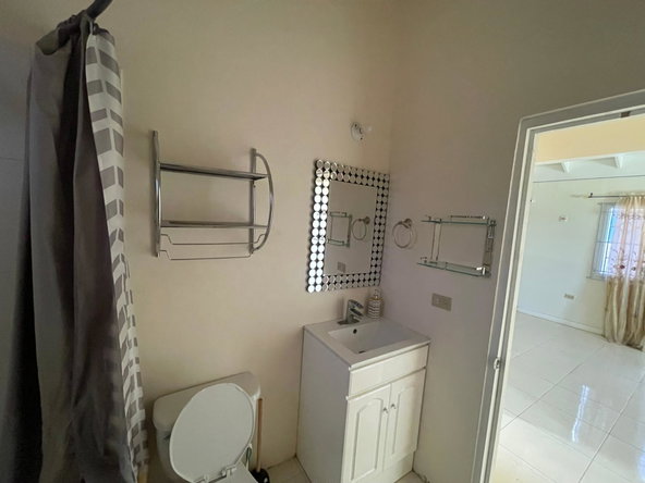 Eleventh image of 707- The Orchards, 25 Peach cr in Innswood, St. Catherine, Jamaica - property is For Rent