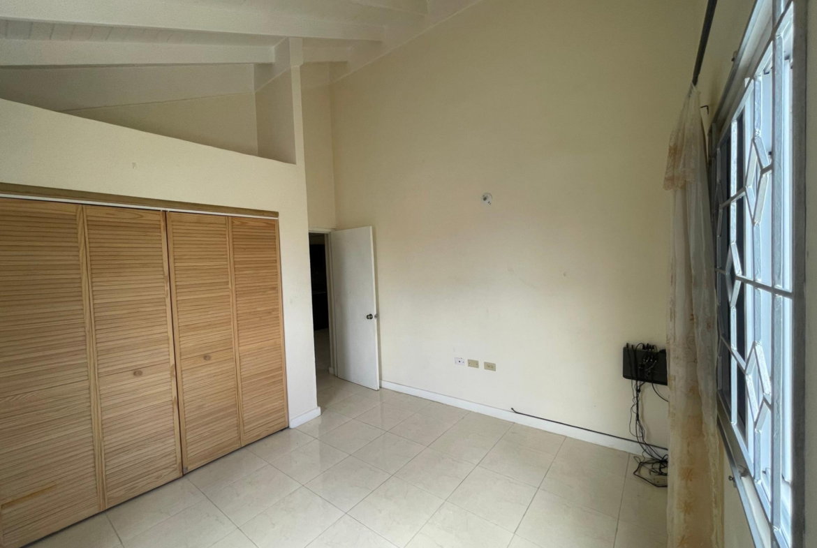 Sixteenth image of 707- The Orchards, 25 Peach cr in Innswood, St. Catherine, Jamaica - property is For Rent
