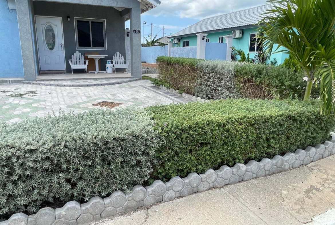 Sixth image of 707- The Orchards, 25 Peach cr in Innswood, St. Catherine, Jamaica - property is For Rent