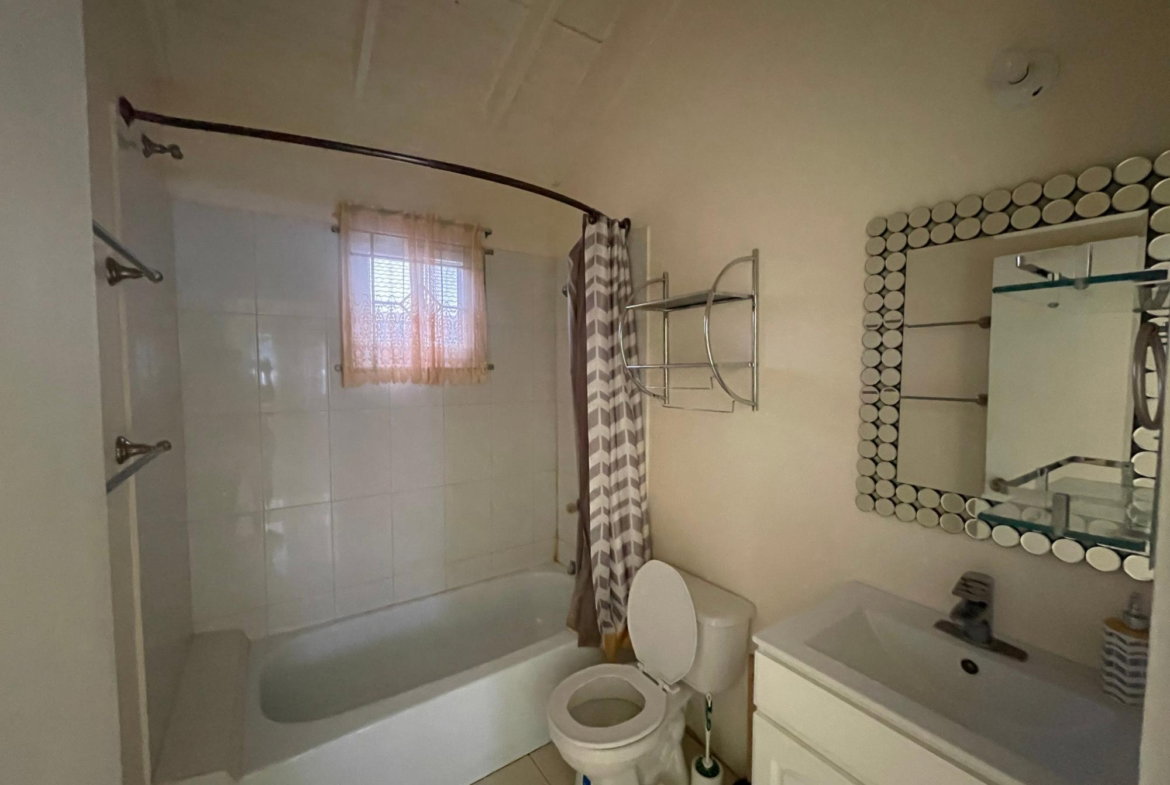 Tenth image of 707- The Orchards, 25 Peach cr in Innswood, St. Catherine, Jamaica - property is For Rent