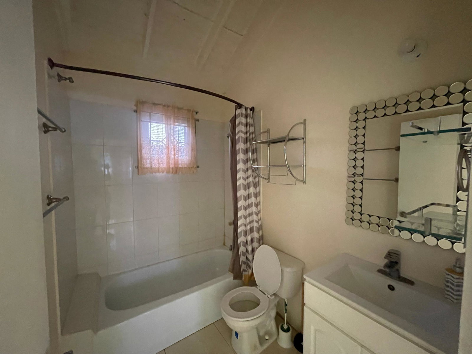 Charming-2-Bedroom-House-for-Rent-in-The-Orchards-St.-Catherine-Jamaica Tenth image of 707- The Orchards, 25 Peach cr in Innswood, St. Catherine, Jamaica - property is For Rent