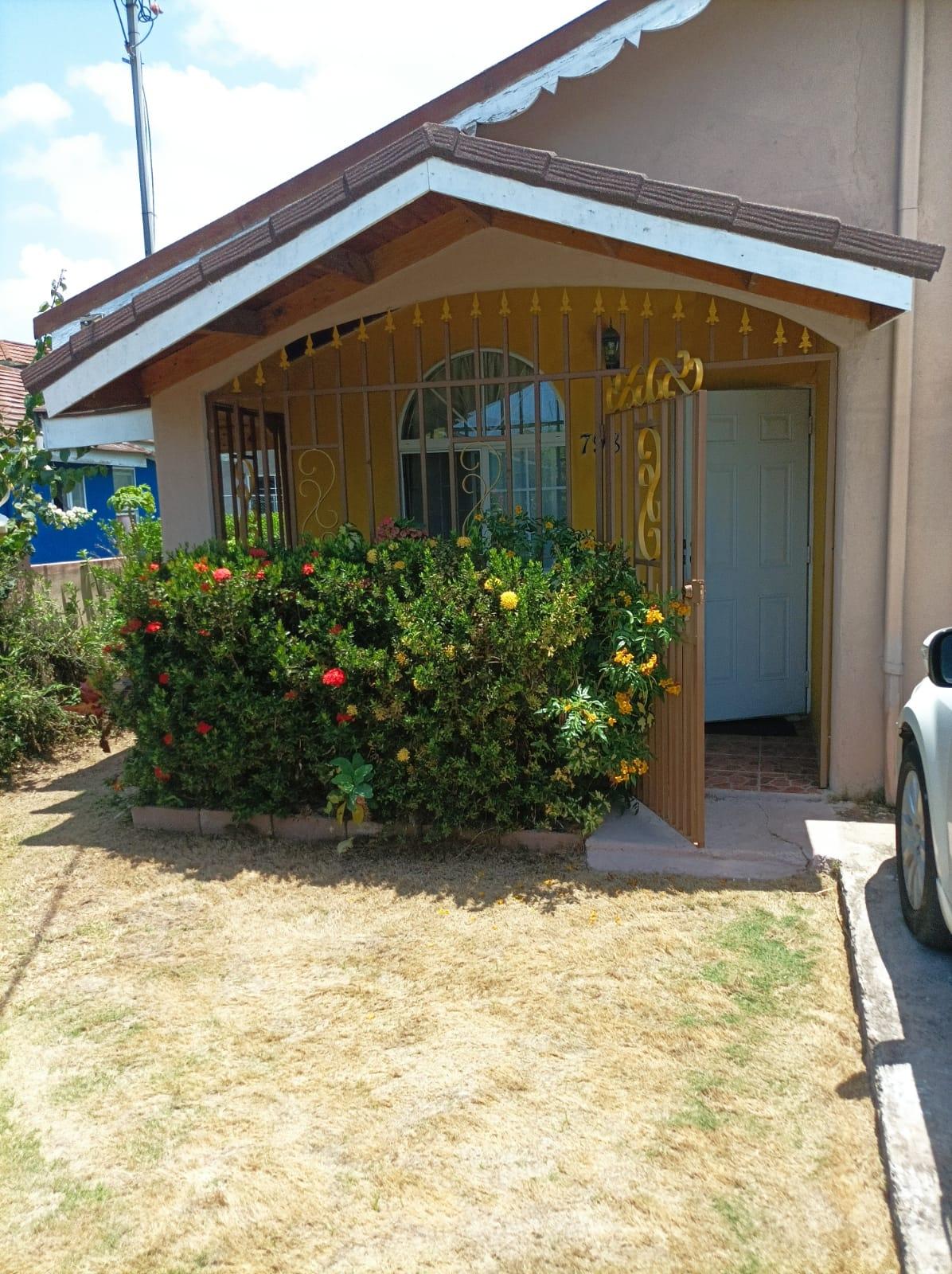 Charming-2-Bedroom-House-for-Sale-in-New-Harbour-Village-1-St.-Catherine-Jamaica Second image of 798 New Harbour Village 1 in Old Harbour, St. Catherine, Jamaica - property is For Sale
