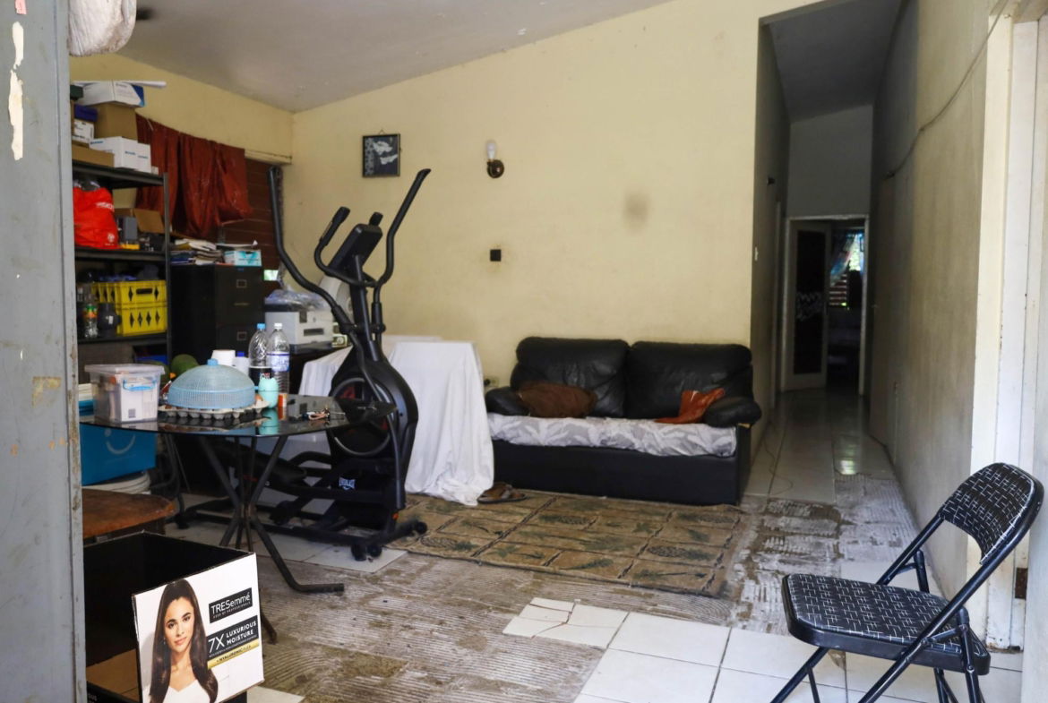 Second image of 5 Cassia Glades,kingston 10 in Kingston 10, St. Andrew, Jamaica - property is For Sale