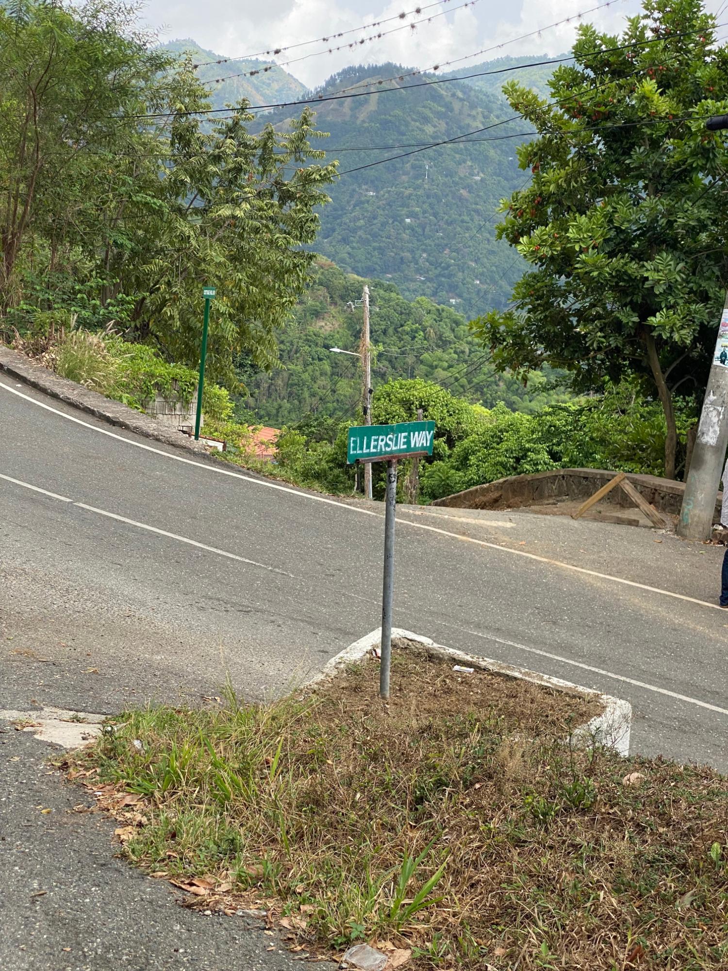 Charming-3-Bedroom-House-for-Sale-in-Irish-Town-St.-Andrew-Jamaica Fifteenth image of 2 Ellerslie Way, Irish Town in Irish Town P.A., St. Andrew, Jamaica - property is For Sale